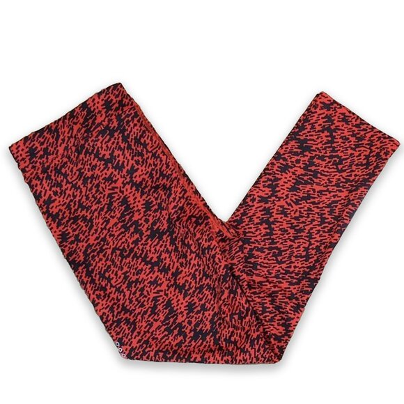 Nike Dri-Fit Red Black Printed Athletic Wear Work Out Capri Leggings Size Small - Picture 3 of 9